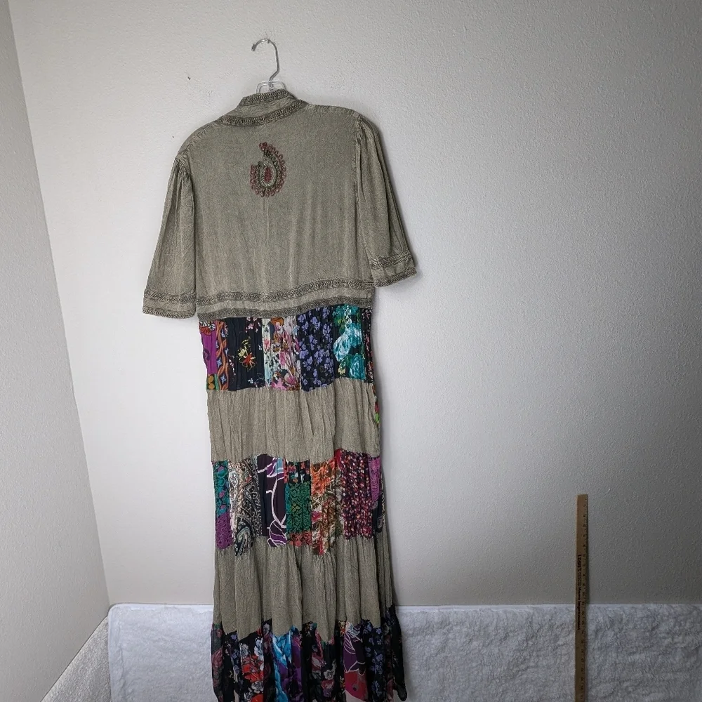 Young Threads Floral Embroidered Maxi Dress Womens Large Gravel Green Dress - Picture 4 of 14